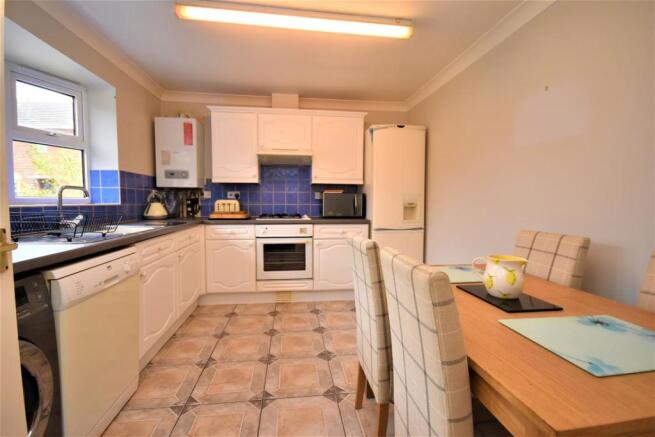 Kitchen..JPG