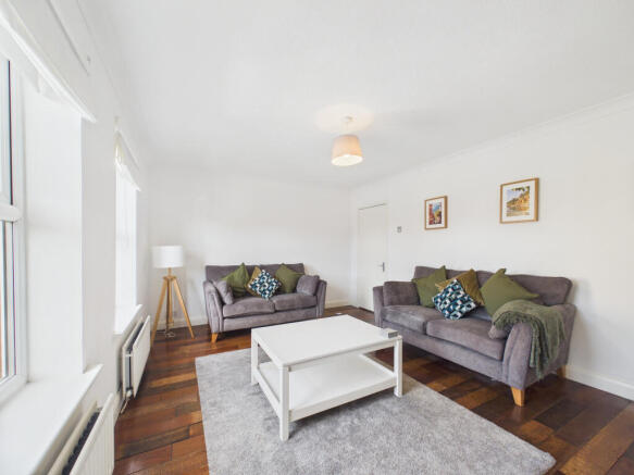 2 bed Apartment for sale Image 9