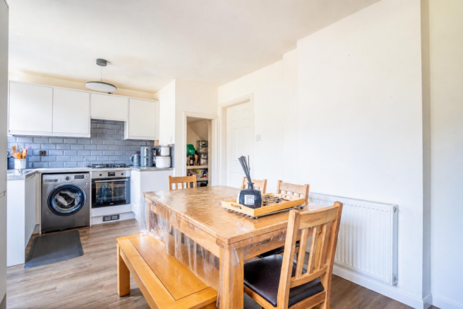 3 bed Terraced for sale Image 7