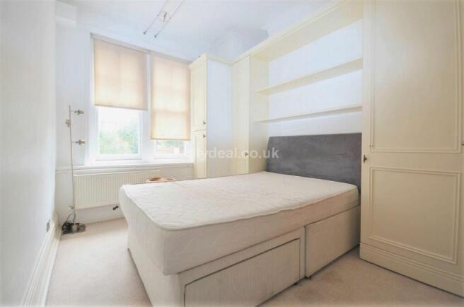 Photo 6