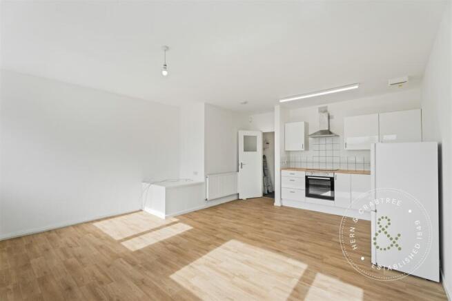 Lounge/Kitchen