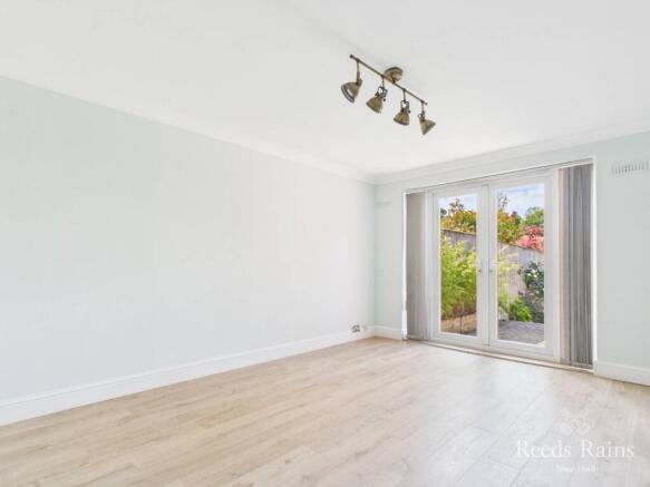 3 bed Bungalow for sale Image 4