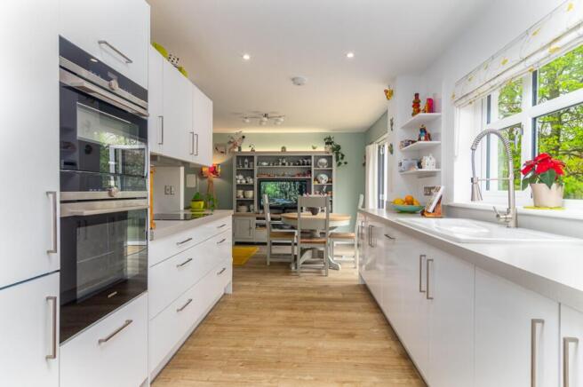Kitchen/family room