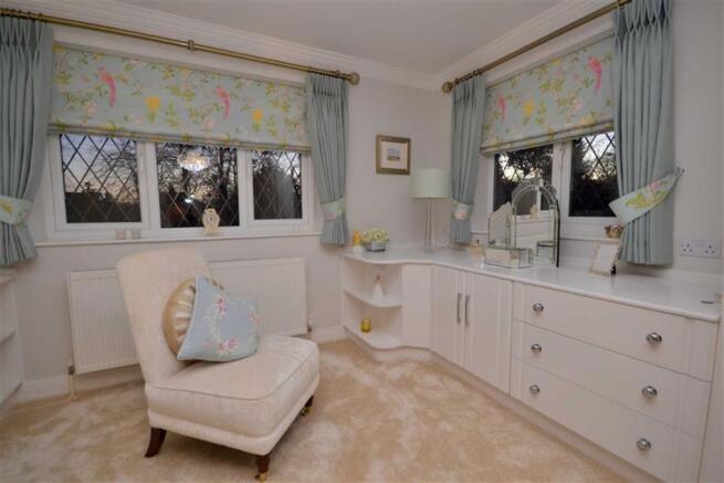 DRESSING AREA