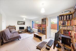 61, Abbey Gardens, London W6 8QR