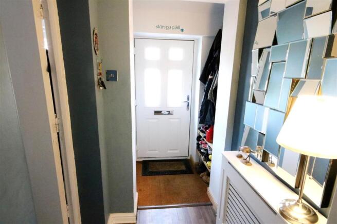 ENTRANCE PORCH