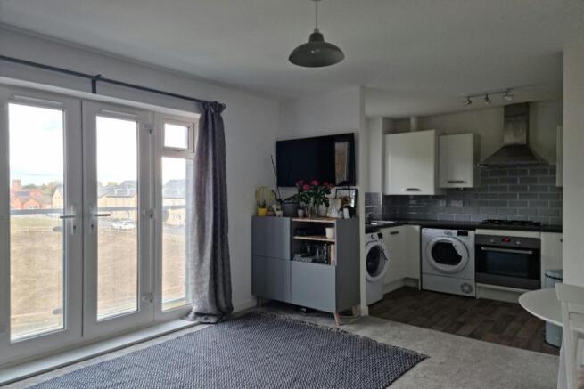 Lounge / Kitchen Are