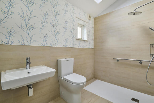 En Suite 1