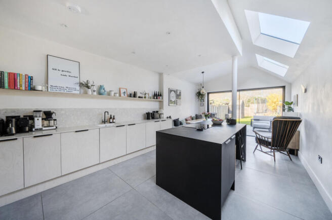 Kitchen/Dining Room