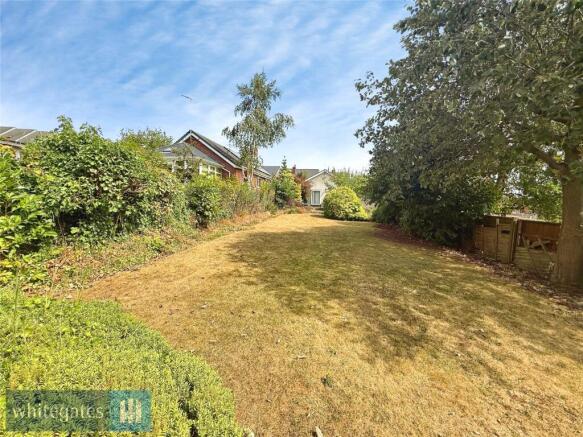 3 bed Bungalow for sale Image 12