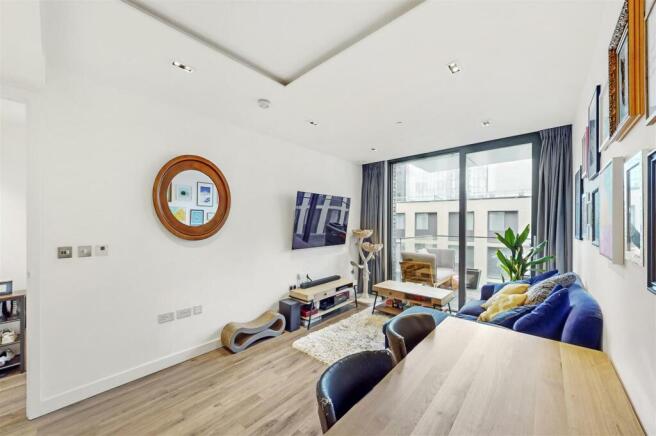 Apartment 504, Satin House - PekZASoLpjgOGeOr1ixh.