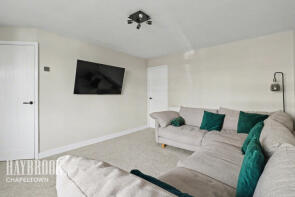 79, Glenwood Crescent, Sheffield S35 1YU