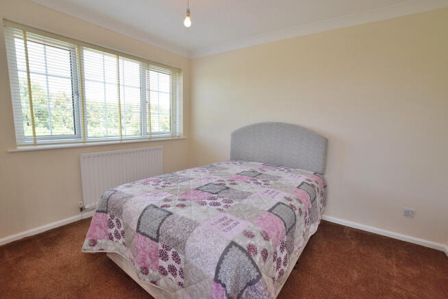 3 bed Detached for sale Image 11