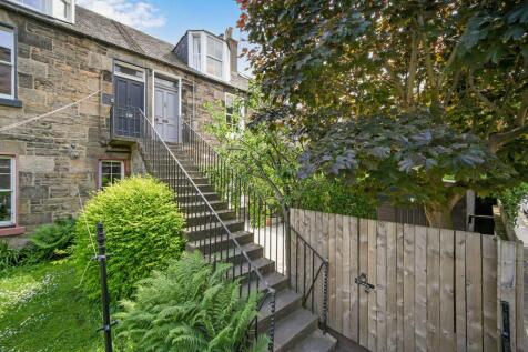 40 Maryfield, Abbeyhill, Edinburgh, EH75AS