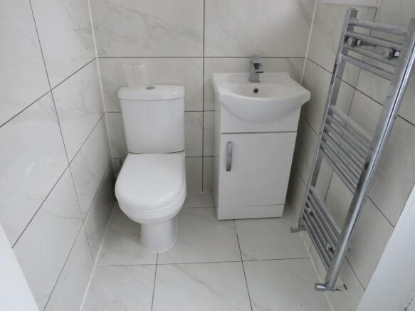 Cloakroom/wc