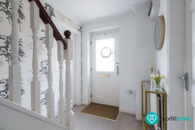 4 bed Semi-Detached for sale Image 6