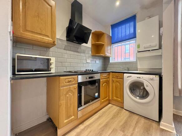 1 bed Flat to rent Image 9