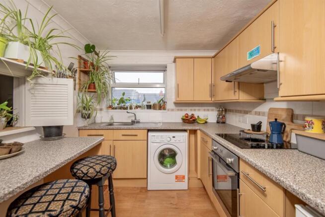 Kitchen Alt.jpeg