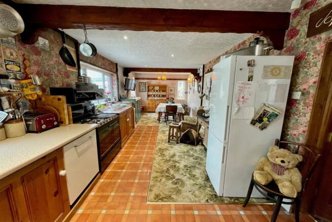 Dining Kitchen