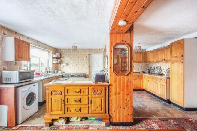 Kitchen 2
