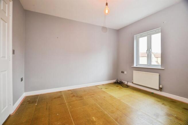 3 bed Semi-Detached for sale Image 11