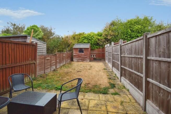 15 Cornhampton Cl...