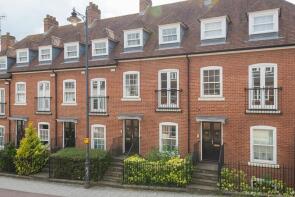 140, Station Road West, Canterbury CT2 8HY