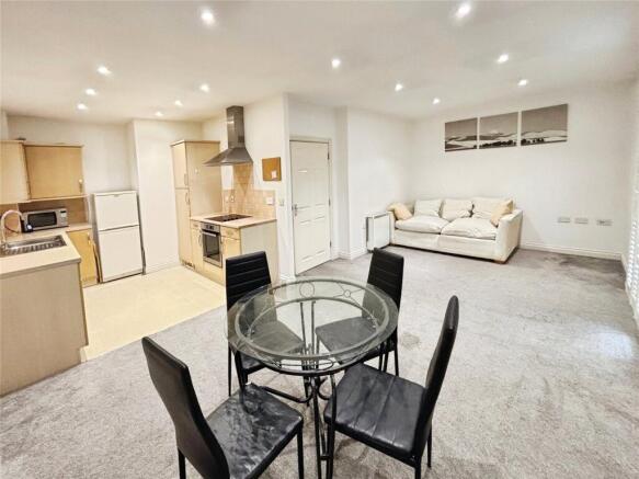 Living/Kitchen