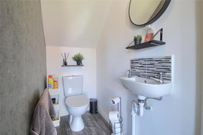 3 bed Semi-Detached for sale Image 11