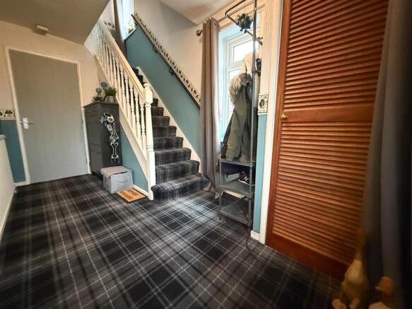 ENTRANCE HALLWAY