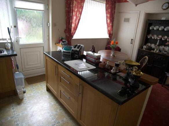 KITCHEN/DINER