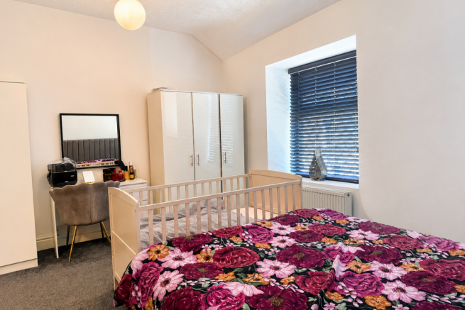 2 bed Terraced for sale Image 12