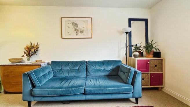 7c0bc740--4B1D-9E...