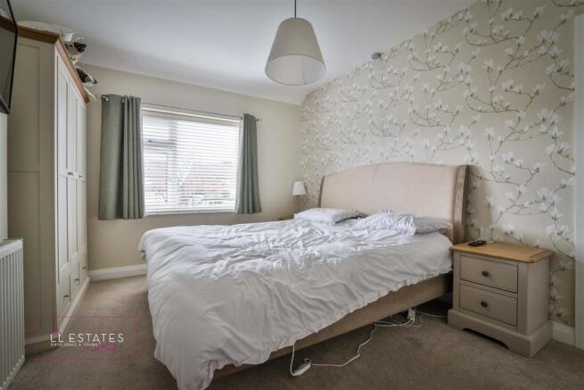 Bedroom 2.jpg