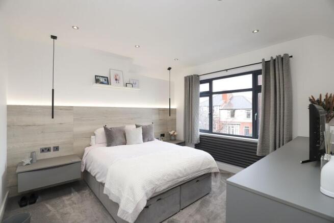 4 bed Semi-Detached to rent Image 4
