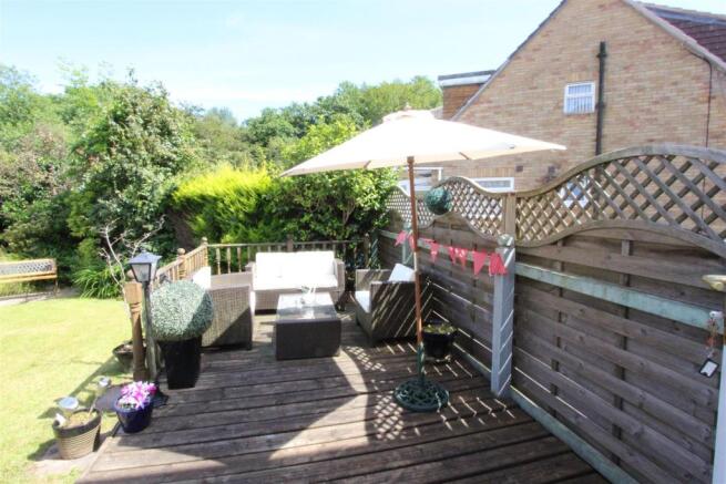 87 St Davids Drive 023.JPG