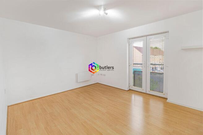 Kitchen / Lounge