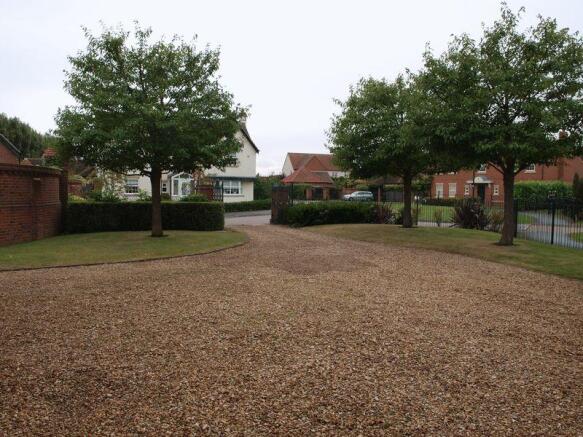 Large Gated Driveway