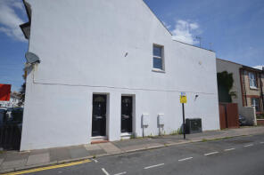Flat 2, 1, Connaught Terrace, Hove BN3 3YW