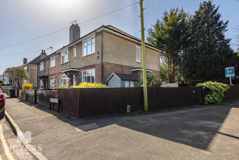 Middleton Road, Bournemouth, BH9 2