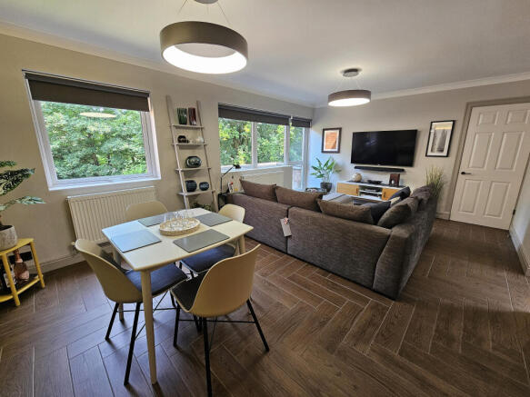 Lounge/Diner
