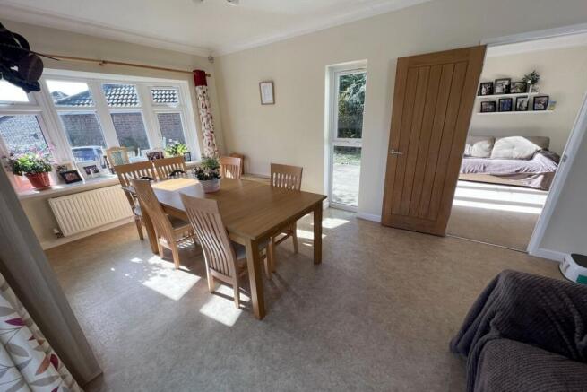 Ringwood Road, Poole, BH14 photo 4