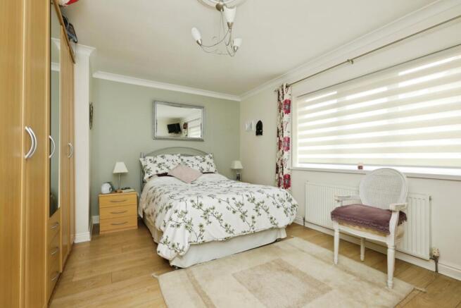 2 bed Bungalow for sale Image 12