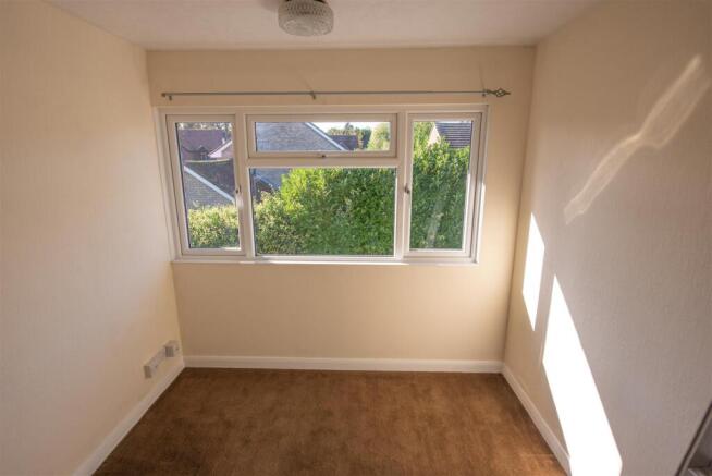 2 bed Town House to rent Image 6