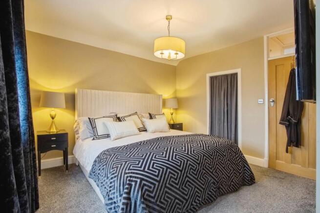 3 bed Detached for sale Image 11