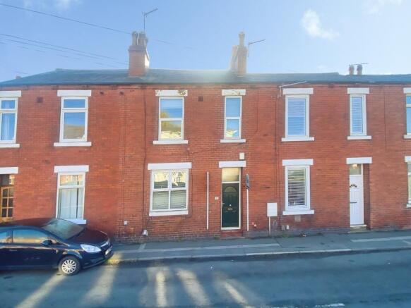 3-bed terraced on Flanshaw Lane, Wakefield, WF2, £199,500