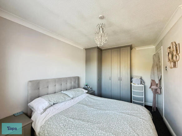 3 bed Detached for sale Image 9