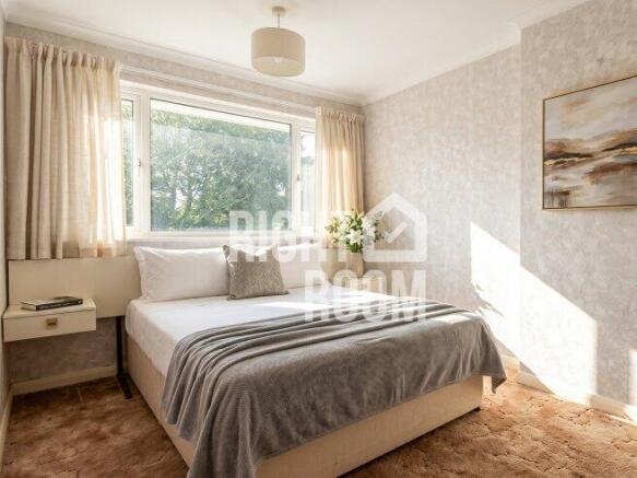 petworth-gardens-so16-8ef-1064902