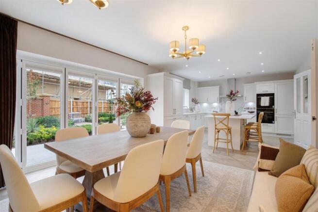 Kitchen/Dining Room