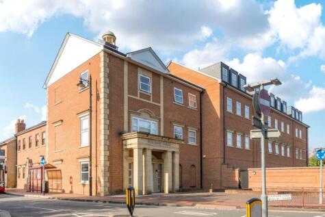 Guildford Street, Chertsey, KT16